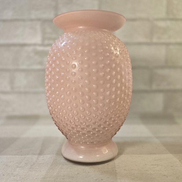 Fenton Hobnail Pastel Light Pink Approx. 9" Glass Vase w/ White Rim - Picture 5 of 11